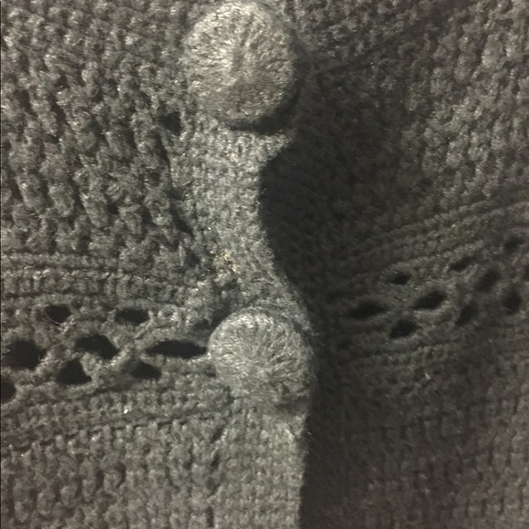 Cable & Gauge petite crop sweater - Picture 3 of 3